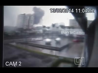 Horrible Airplane Accident that Killed Presidential Candidate of Brazil Eduardo Campos Caught on cctv