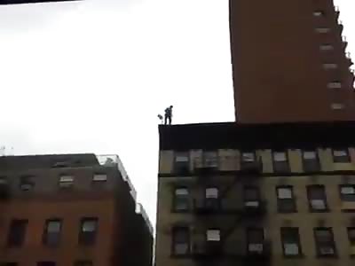 Man Jumped to his Death in NYC Yesterday around 430PM 78 st 2nd Ave. Manhattan