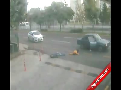 Psycho Executes His Wife in the Street..then Shoots Himself in Murder Suicide caught on Camera