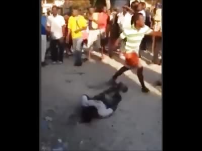 BRUTAL LYNCHING: Pissed off Crowd Beats a Man to Death with Sticks and Bricks