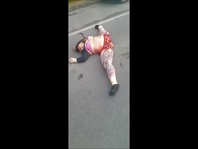 Chubby woman in pink bra killed with legs wide open
