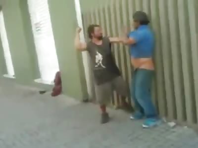 Two Drunken Men Fighting (funny end)
