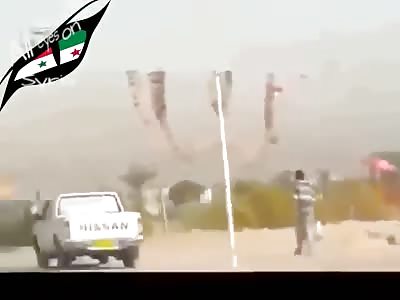 ISIL fighter Walk Alone to the Car and Kill an Iranian Soldier  