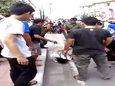 No Mercy: Man gets a Beating and the Cops Dont Help but they Join In