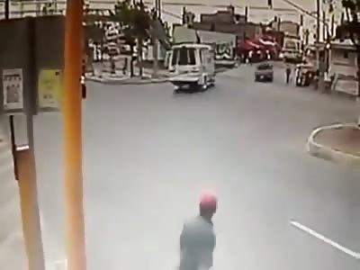 Pedestrian Does Not See a Bus 