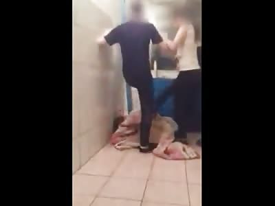 Poor Girl gets a Brutal Gang Style Beating in the Bathroom 