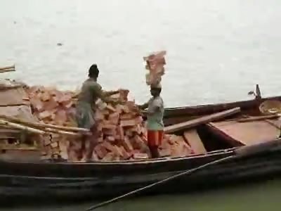 Amazing labourer in Bangladesh