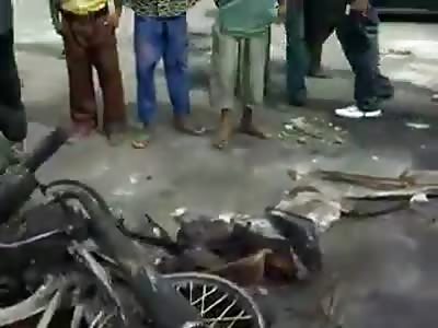 Man Burned to Death with Necklacing Method Using a Motorcycle in Nigeria