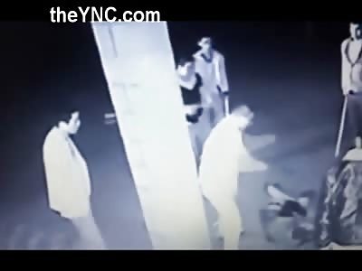 Dude Savagely Beaten to Death with Bats 