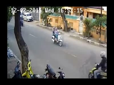 Female Passenger on Motorcycle Breaks her Neck after Bike Somehow Flips on it's Own