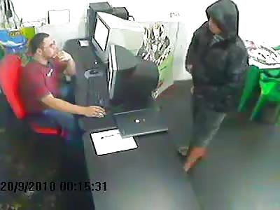 ROBBER FAIL - Stupid Robber Shoots Himself and Takes No Money