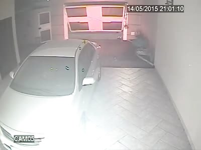 Man faces armed car thieves