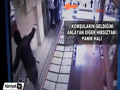 Robbery Doesn't End Well Due to Jammed Pistol. 