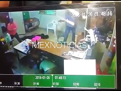 SHOCKING VIDEO OF TRIPLE MURDER IN MEXICO
