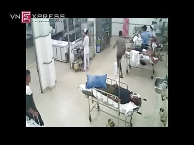 PATIENT IS BRUTALLY STABBED WHILE RECEIVING MEDICAL CARE