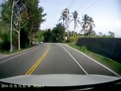 THE MOST SPECTACULAR HEAD ON COLLISION