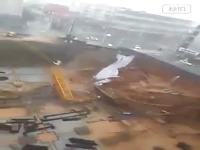 CRANE TOWER COLLAPSES