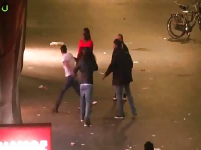 Drunk tourist picks fight in Amsterdam