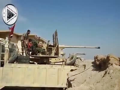 Men live battles for the Syrian army in Deir al-Zour military airport and its surroundings